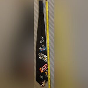 VTG Looney Tunes Mania Tie 1995 Summer With Daffy Duck Taz Bugs Bunny Sylvester